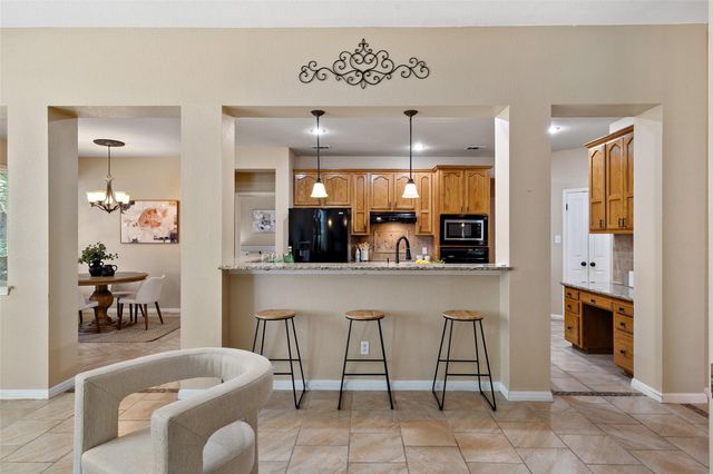 1502 Azalea DR, Cedar Park, TX 78613