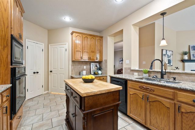 1502 Azalea DR, Cedar Park, TX 78613
