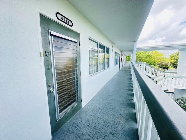 4144 Cambridge G 4144, Deerfield Beach, FL 33442