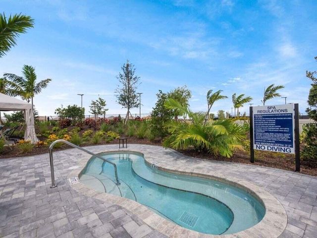 12877 SW Ambra Street, Port St. Lucie, FL 34987