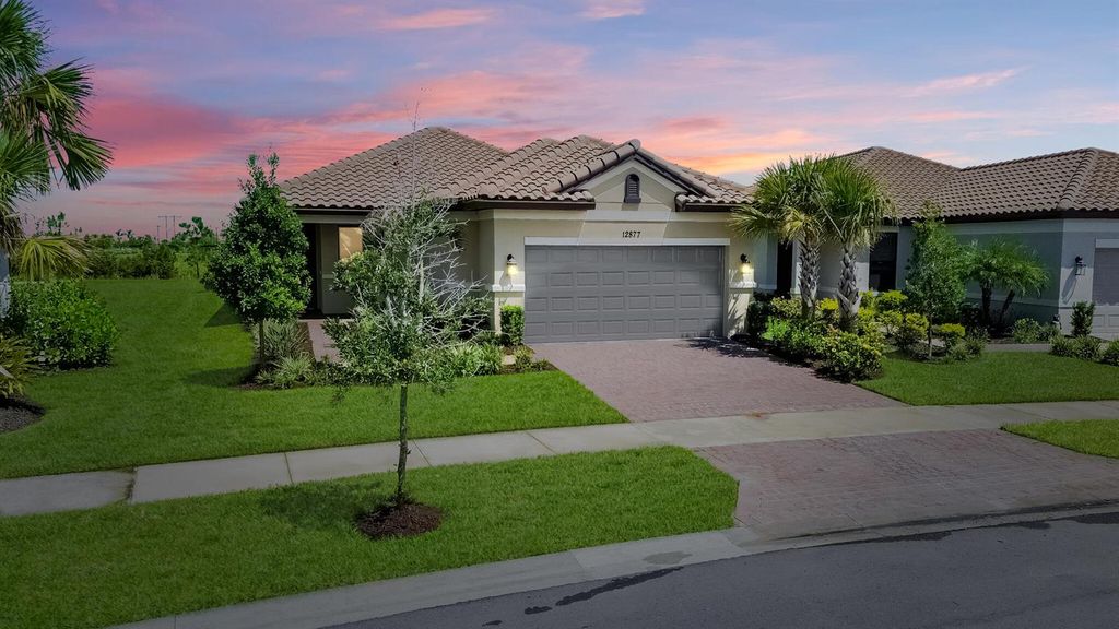 12877 SW Ambra Street, Port St. Lucie, FL 34987