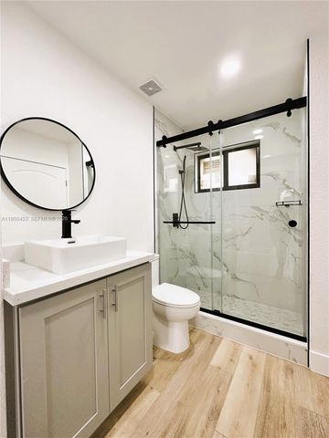 1278 SW 2nd St 4, Miami, FL 33135