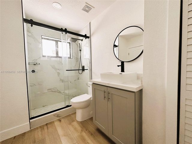 1278 SW 2nd St 4, Miami, FL 33135