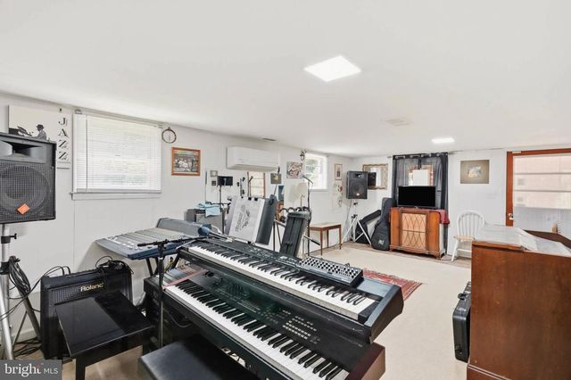 278 HILLSMERE DR, Annapolis, MD 21403