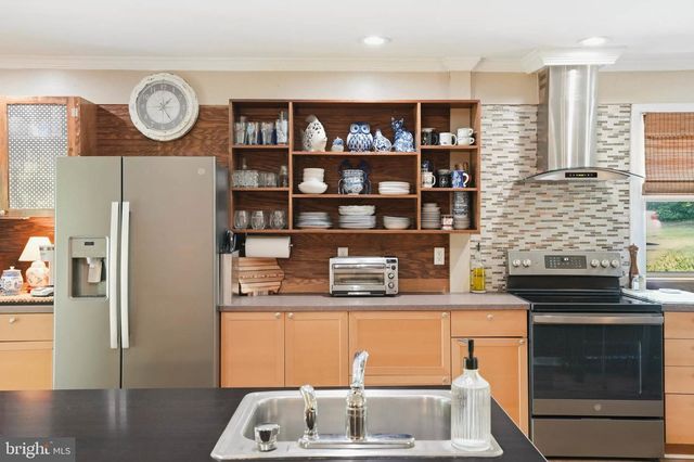 278 HILLSMERE DR, Annapolis, MD 21403