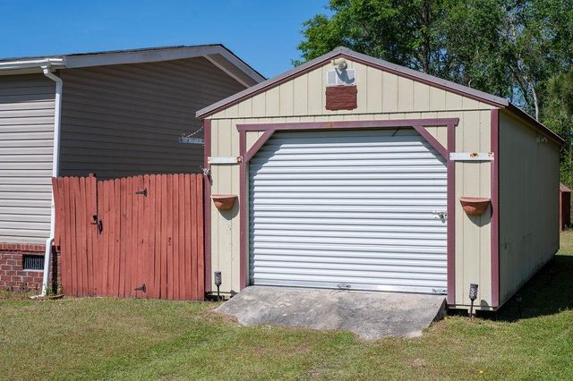 2007 Venus Ct., Loris, SC 29569