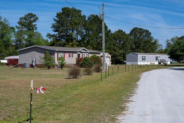 2007 Venus Ct., Loris, SC 29569