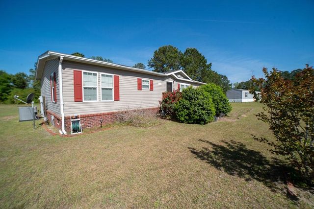 2007 Venus Ct., Loris, SC 29569