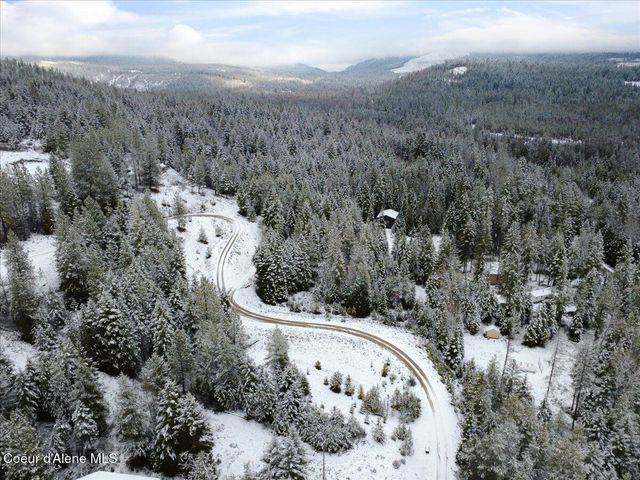 84 Hagans Hallow Rd, Careywood, ID 83809