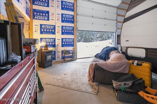 84 Hagans Hallow Rd, Careywood, ID 83809