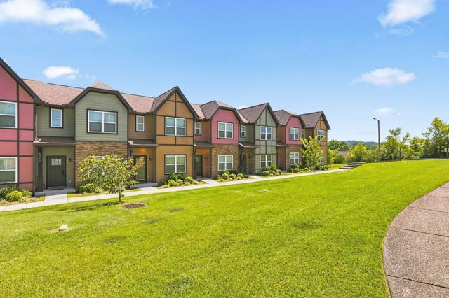 2308 Smedley Ln, Antioch, TN 37013
