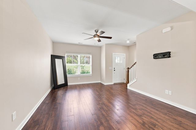 2308 Smedley Ln, Antioch, TN 37013