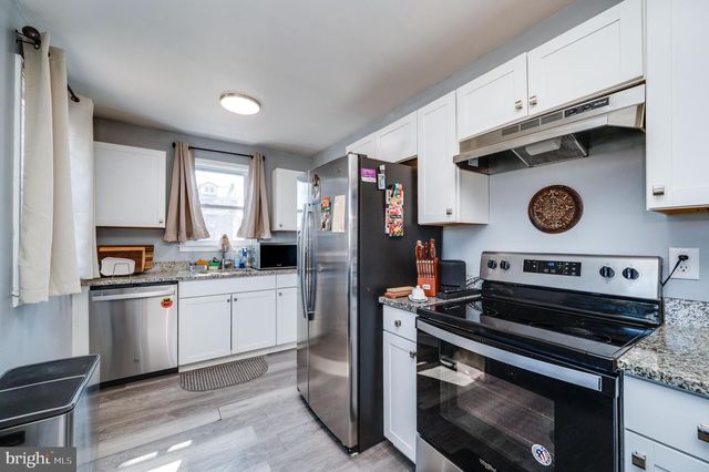 300 MCKINLEY AVE, Reading, PA 19605