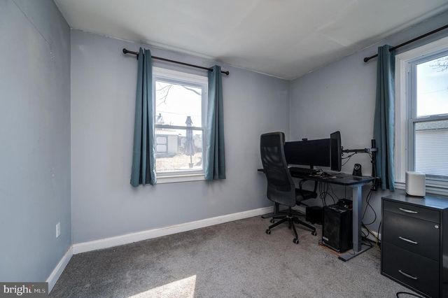 300 MCKINLEY AVE, Reading, PA 19605