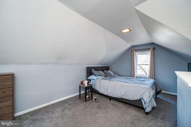 300 MCKINLEY AVE, Reading, PA 19605