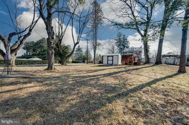 300 MCKINLEY AVE, Reading, PA 19605