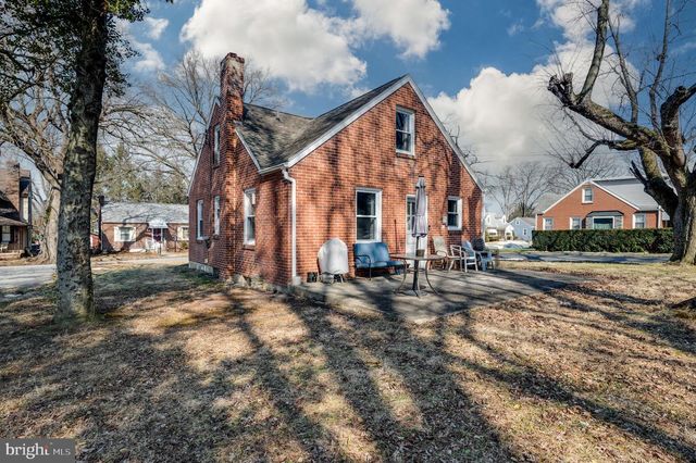 300 MCKINLEY AVE, Reading, PA 19605