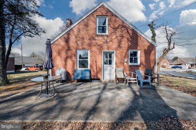 300 MCKINLEY AVE, Reading, PA 19605