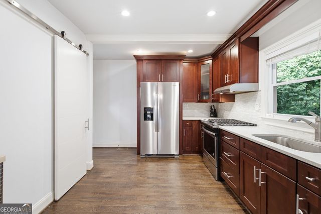 1669 Emerald Avenue SW, Atlanta, GA 30310
