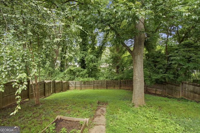 1669 Emerald Avenue SW, Atlanta, GA 30310