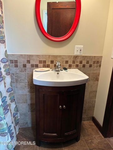 401 W West Columbus Place, Long Branch, NJ 07740
