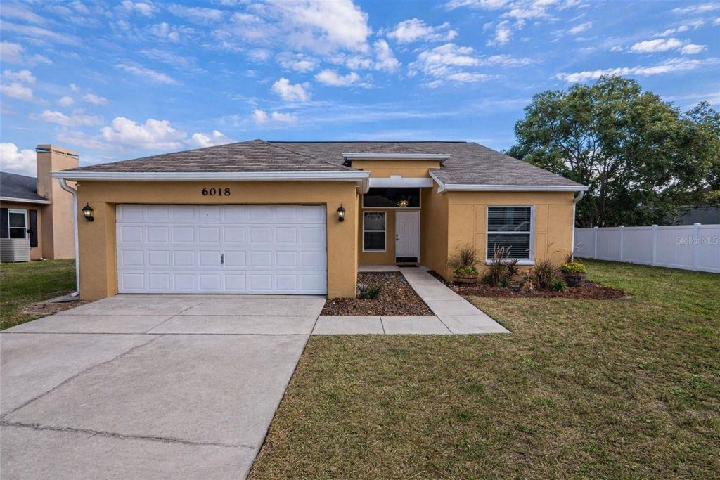 6018 CHARLOMA DRIVE, Lakeland, FL 33812