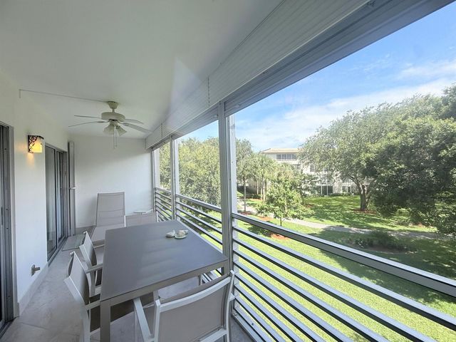 2301 Lucaya Lane D3, Coconut Creek, FL 33066