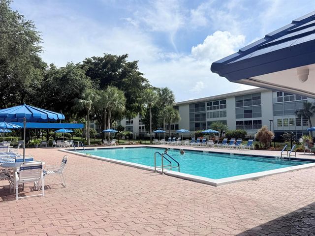 2301 Lucaya Lane D3, Coconut Creek, FL 33066