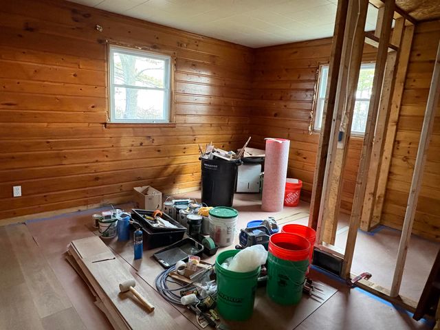 2688 N Portsmouth Road, Saginaw, MI 48601