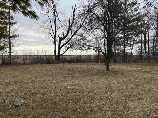 2688 N Portsmouth Road, Saginaw, MI 48601