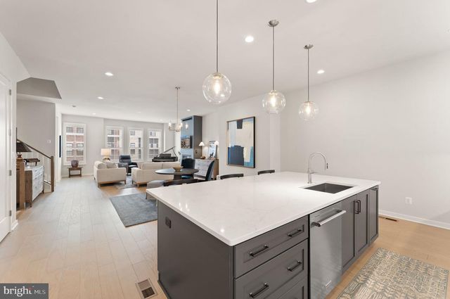 19899 HARRISON TRACE TER, Ashburn, VA 20147