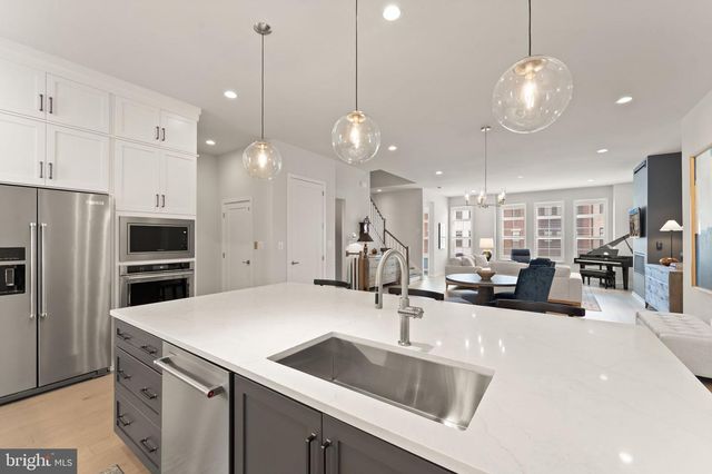 19899 HARRISON TRACE TER, Ashburn, VA 20147