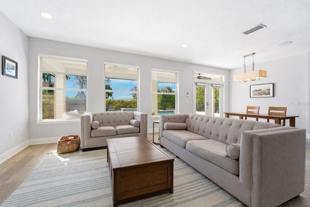 302 COCO PLUM COURT, Oldsmar, FL 34677