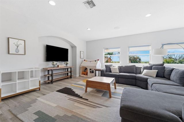 302 COCO PLUM COURT, Oldsmar, FL 34677