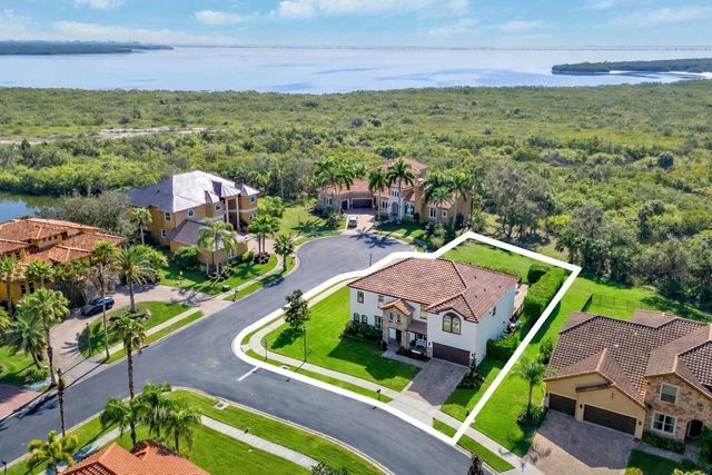 302 COCO PLUM COURT, Oldsmar, FL 34677