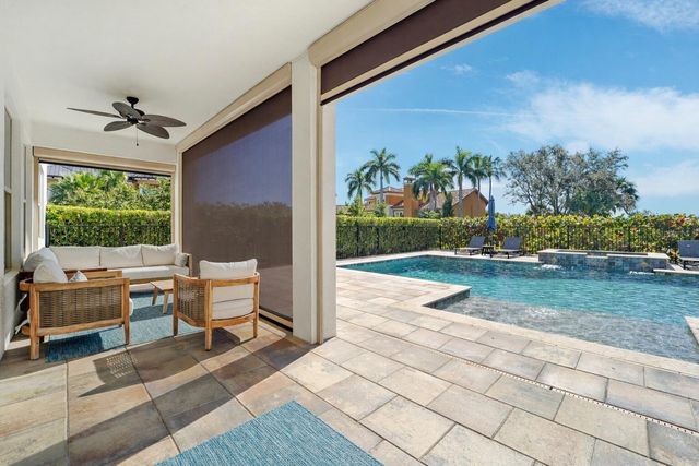 302 COCO PLUM COURT, Oldsmar, FL 34677