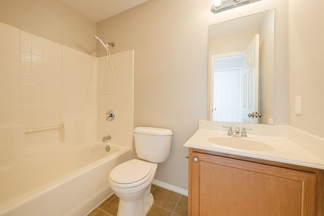 421 Kennedy Drive, Crowley, TX 76036