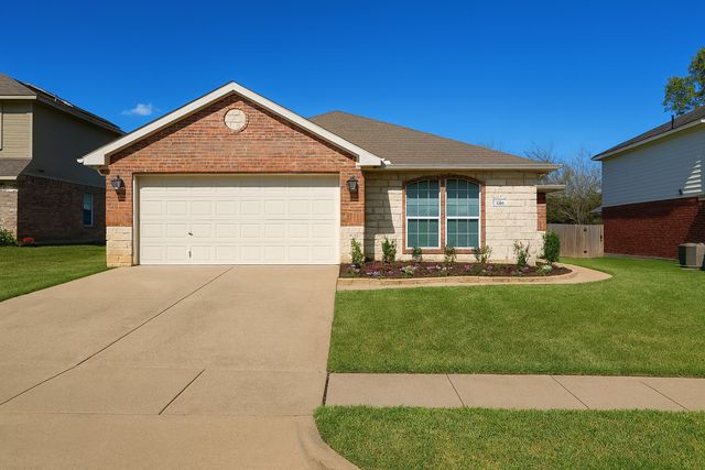 421 Kennedy Drive, Crowley, TX 76036