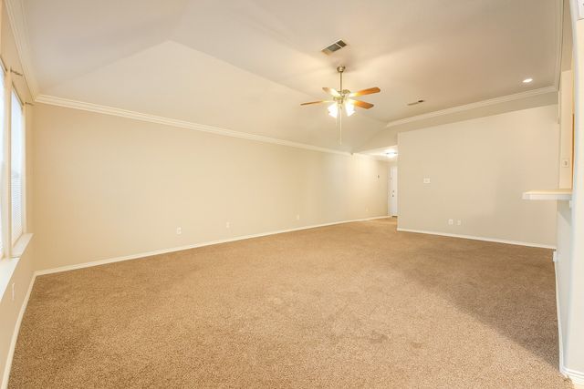 421 Kennedy Drive, Crowley, TX 76036