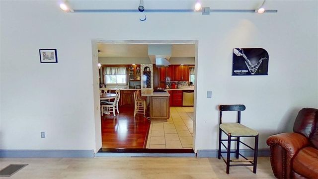 548 White Springs Road, Geneva Town, NY 14456