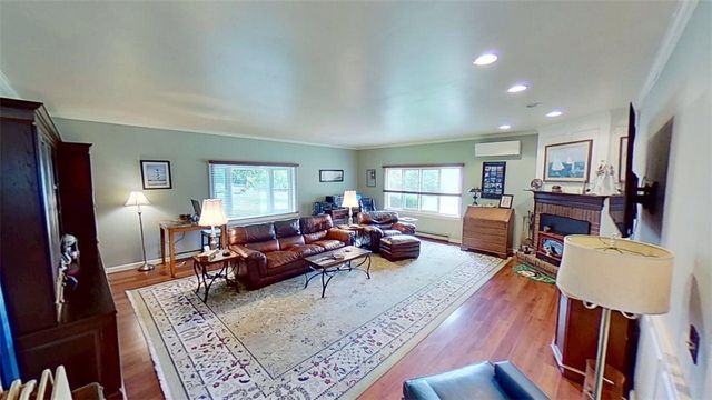 548 White Springs Road, Geneva Town, NY 14456