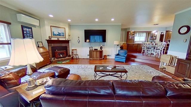 548 White Springs Road, Geneva Town, NY 14456