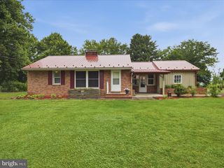 13402 SANDSTONE DR, Smithsburg, MD 21783