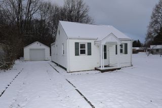 327 Harding Avenue, Mishawaka, IN 46544