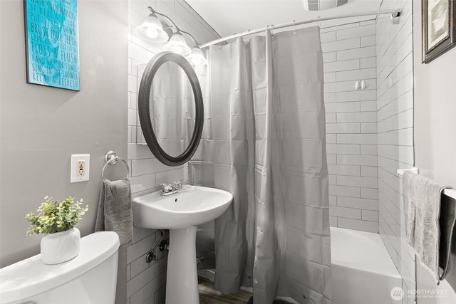 1001 19th Street SE, Auburn, WA 98002