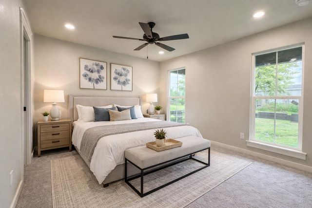 309 Wheelock Street, Franklin, TX 77836