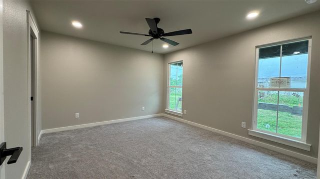 309 Wheelock Street, Franklin, TX 77836