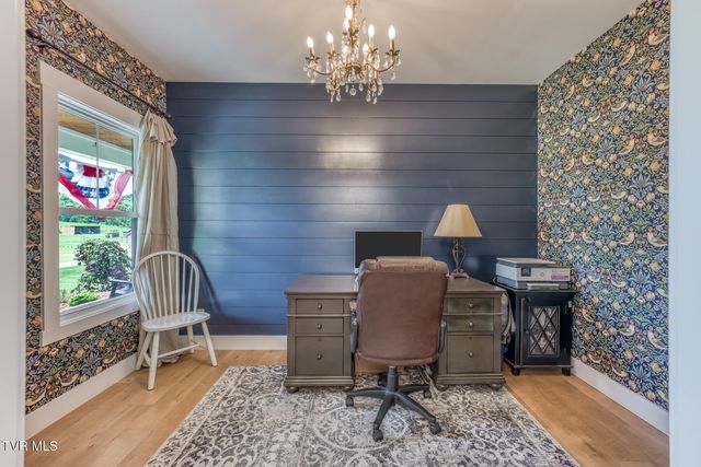 2908 Carroll Creek Road, Johnson City, TN 37615