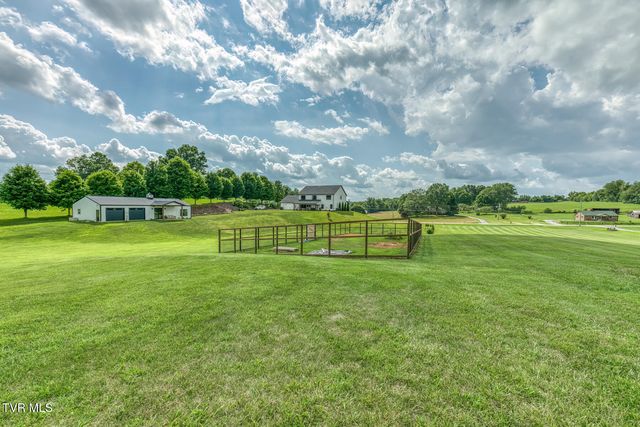 2908 Carroll Creek Road, Johnson City, TN 37615