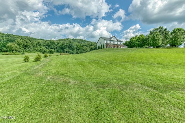 2908 Carroll Creek Road, Johnson City, TN 37615